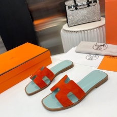 Hermes Slippers